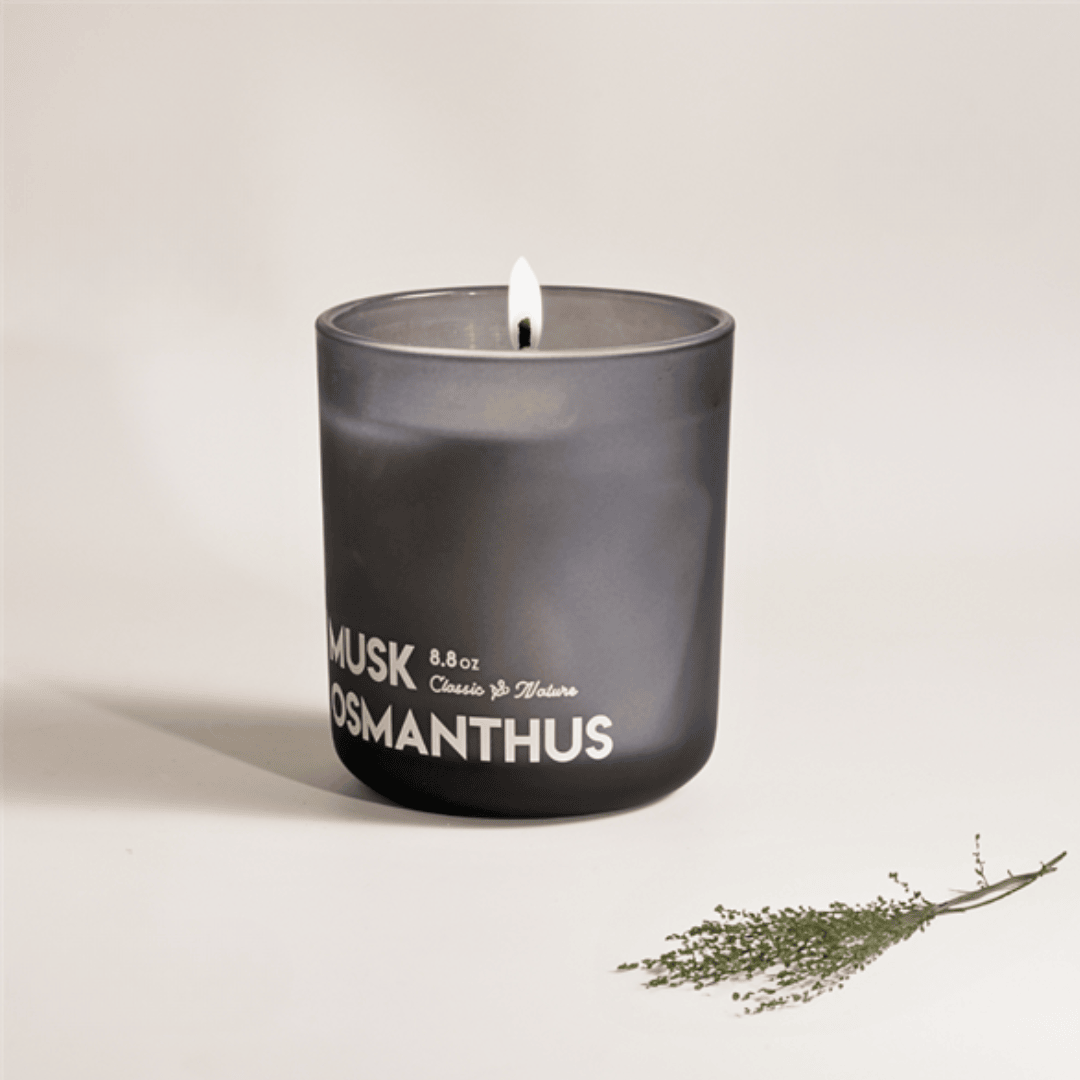 Smokey Teak & Classic Suede Scented Musk Osmanthu Candle