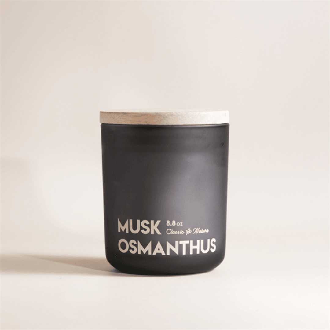 Smokey Teak & Classic Suede Scented Musk Osmanthu Candle
