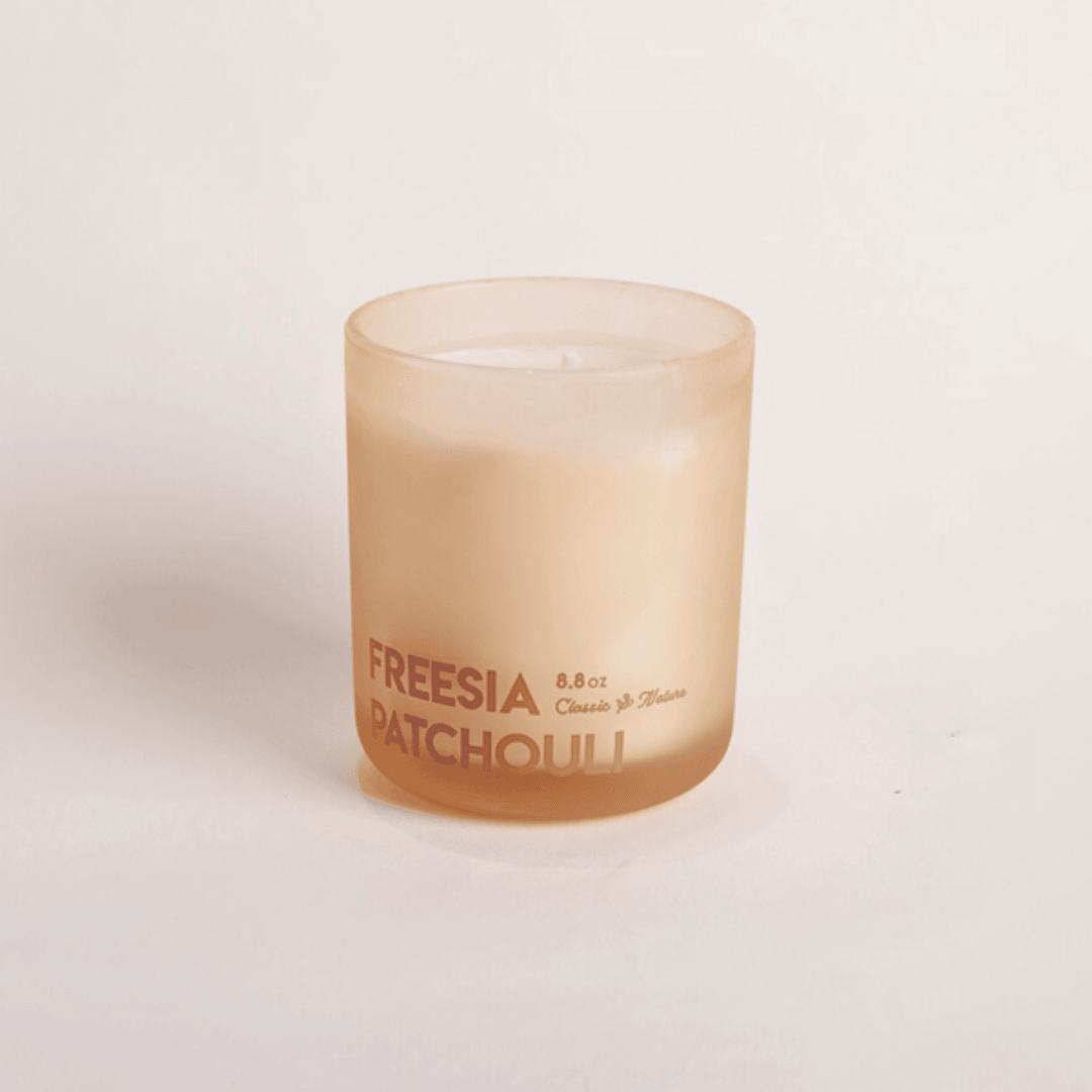 Elegant Floral & Earthy Scent Soy Freesia Patchouli Candle
