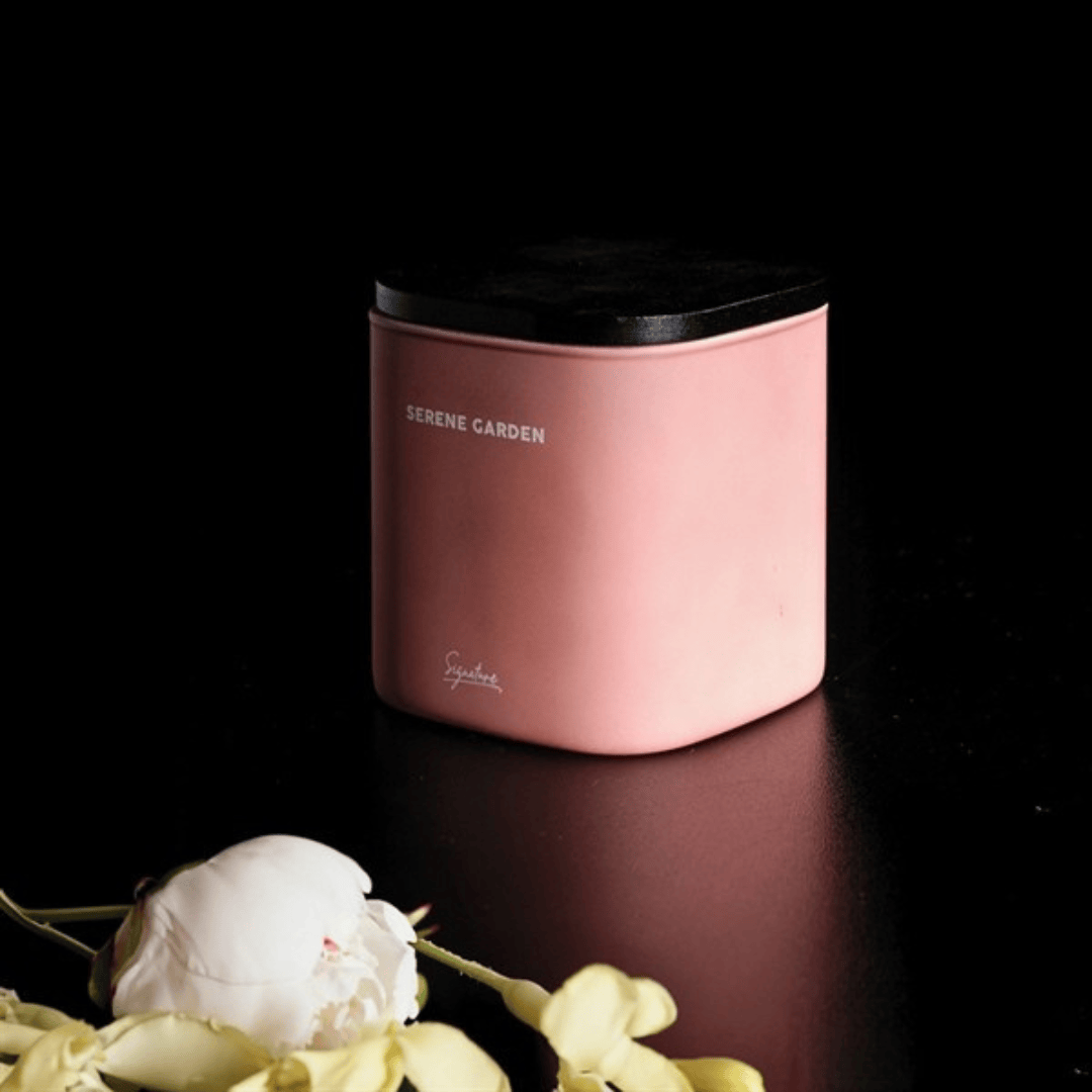 Honeysuckle Lily & Tropical Fruit Soy Serene Garden Candle