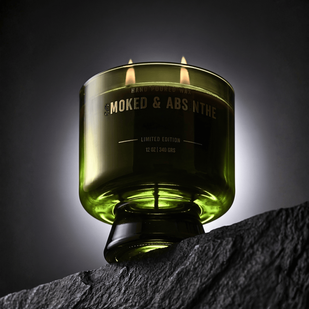 A Velvet Symphony of Dark Oud & Smoked & Absinthe Candle