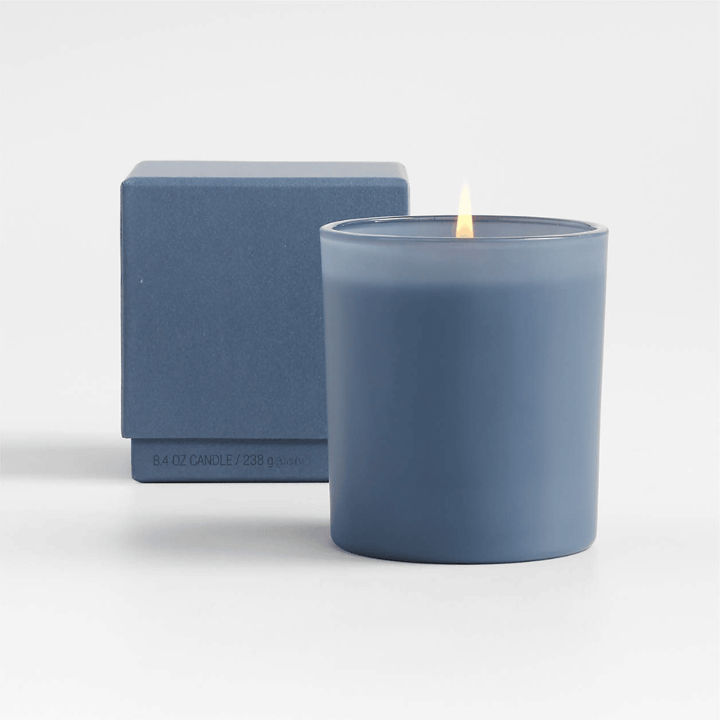 Velvet Rose, Spicy Clove & Earthy Frankincense Scented Candle