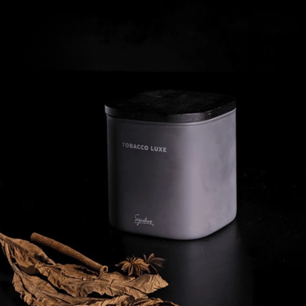 Spiced Woods & Aged Tobacco Scented Tobacco Luxe Candle