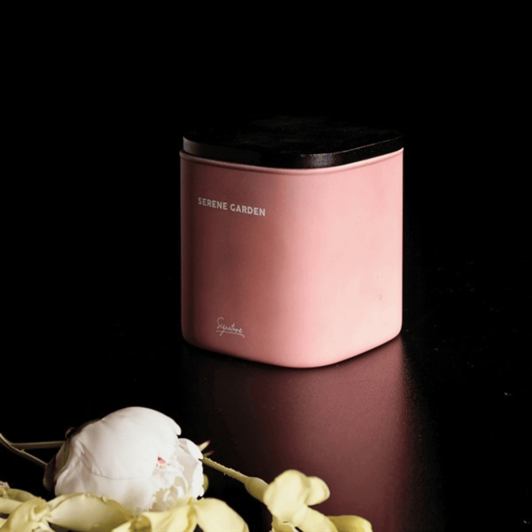 Honeysuckle Lily & Tropical Fruit Soy Serene Garden Candle