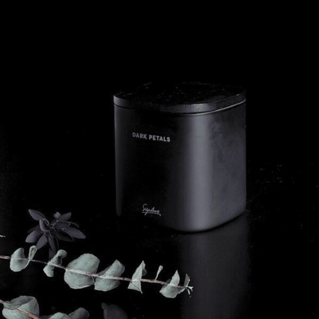 Eucalyptus Sage Mint & Sandalwood Dark Petals Scented Candle